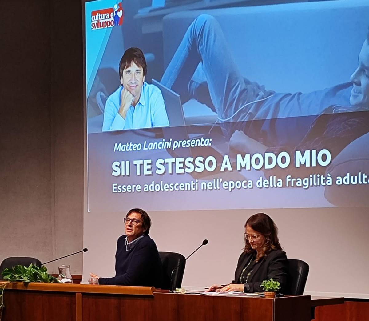 Genitori e Adolescenti nell’Era Digitale: Alla Ricerca di un’Autentica Connessione