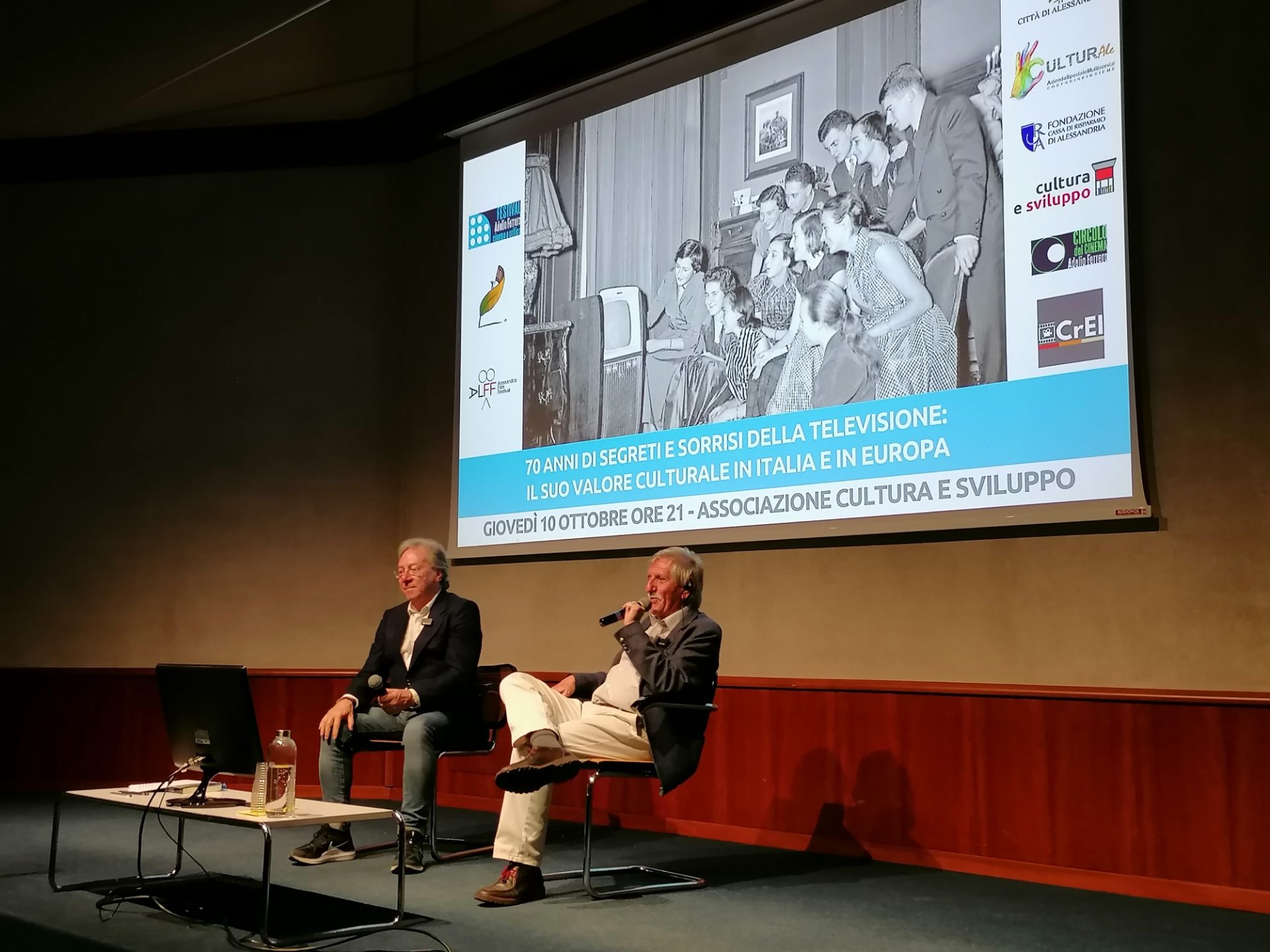 Un viaggio nei 70 anni della televisione italiana, cultura cinematografica e identità europea con Paolo Aleotti, Giorgio Simonelli e Vincenzo Mollica.